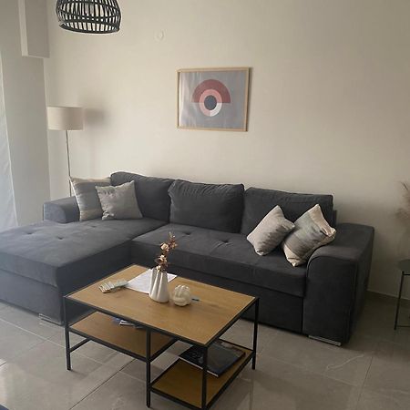 Artemis Suites Volos Bagian luar foto