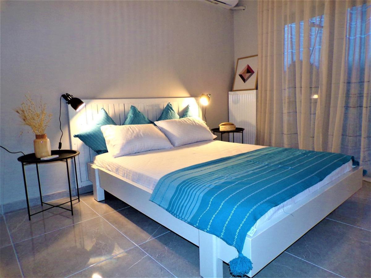 Artemis Suites Volos Bagian luar foto